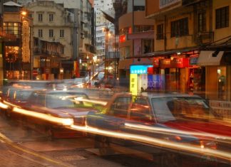 Szukanie sposobów na sprzedaż