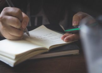 Im więcej rozmawiasz tym szybciej nauczysz się angielskiego