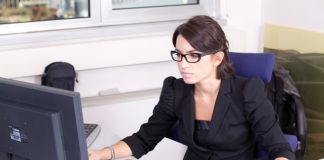 Czy każdy fotel biurowy jest ergonomiczny?