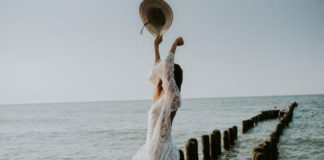 Romantyczne suknie ślubne dla kobiet z małym biustem