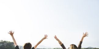 Moda na tanie latanie