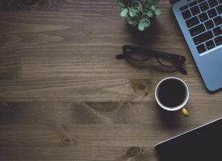 Stacje radiowe wciąż chętnie słuchane Stacje radiowe wciąż chętnie słuchane