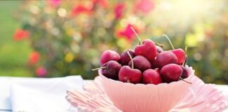 Czy trzeba drylować wiśnie na kompot?