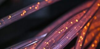 Gdzie wyrzuca się kable?