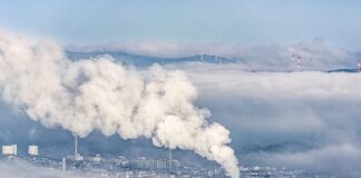 Który kraj wytwarza najwięcej odpadów na 1 mieszkańca?