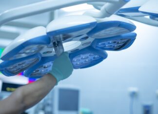 Modularne bloki operacyjne – elastyczność w planowaniu nowoczesnych zabiegów chirurgicznych wyposażenie bloku operacyjnego